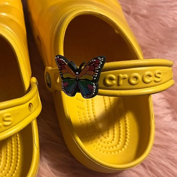 CROCS 🌞 - Picture 3 of 3
